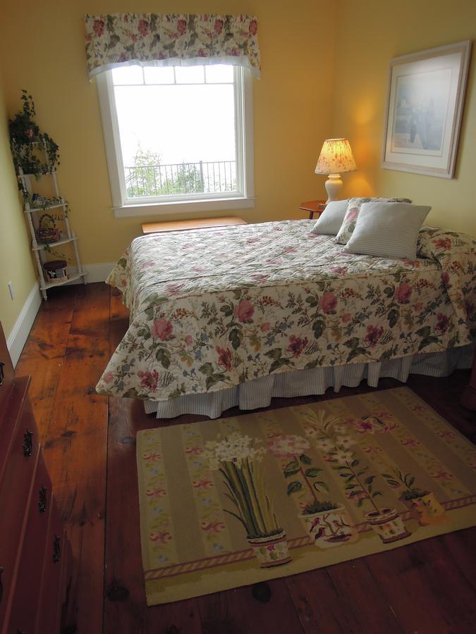 Button Bay Bed And Breakfast Vergennes Eksteriør bilde